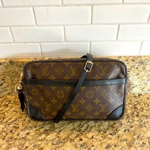 💯 AUTH Louis Vuitton Compiegne 28